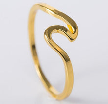 Load image into Gallery viewer, Hot Sale Rings For Women AAA White Zircon Cubic elegant rings Female Wedding jewerly New Trendy Crystal ring 6/7/8/9/10 Size