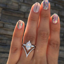 Load image into Gallery viewer, Hot Sale Rings For Women AAA White Zircon Cubic elegant rings Female Wedding jewerly New Trendy Crystal ring 6/7/8/9/10 Size