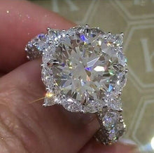 Load image into Gallery viewer, Hot Sale Rings For Women AAA White Zircon Cubic elegant rings Female Wedding jewerly New Trendy Crystal ring 6/7/8/9/10 Size