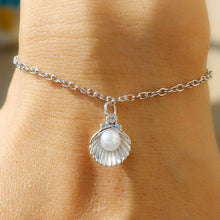 Load image into Gallery viewer, Personality Simple Design Charm Bracelet Heart Shape Bracelet For Women Girls Korean Sweet Cute Jewelry pulseras mujer moda 2019